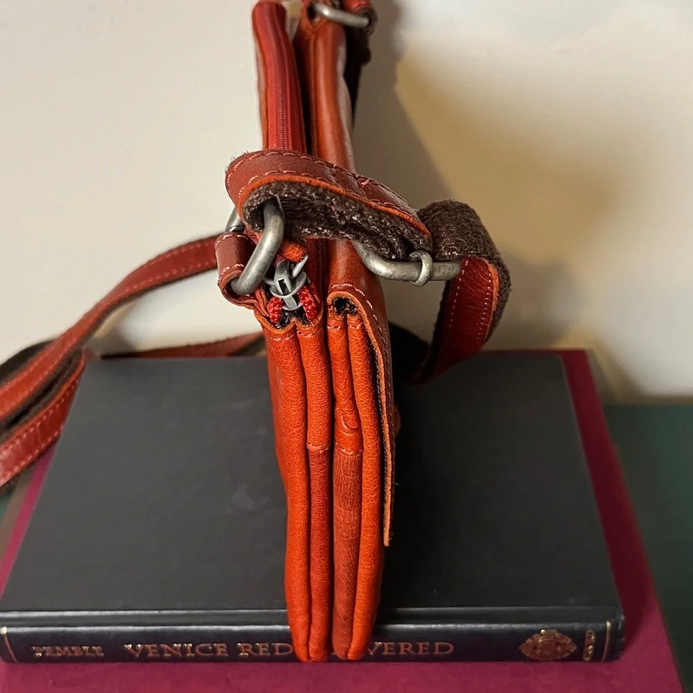 Jack Georges Genuine Leather Burnt Brown‎ Voyager Wallet on String Crossbody Bag